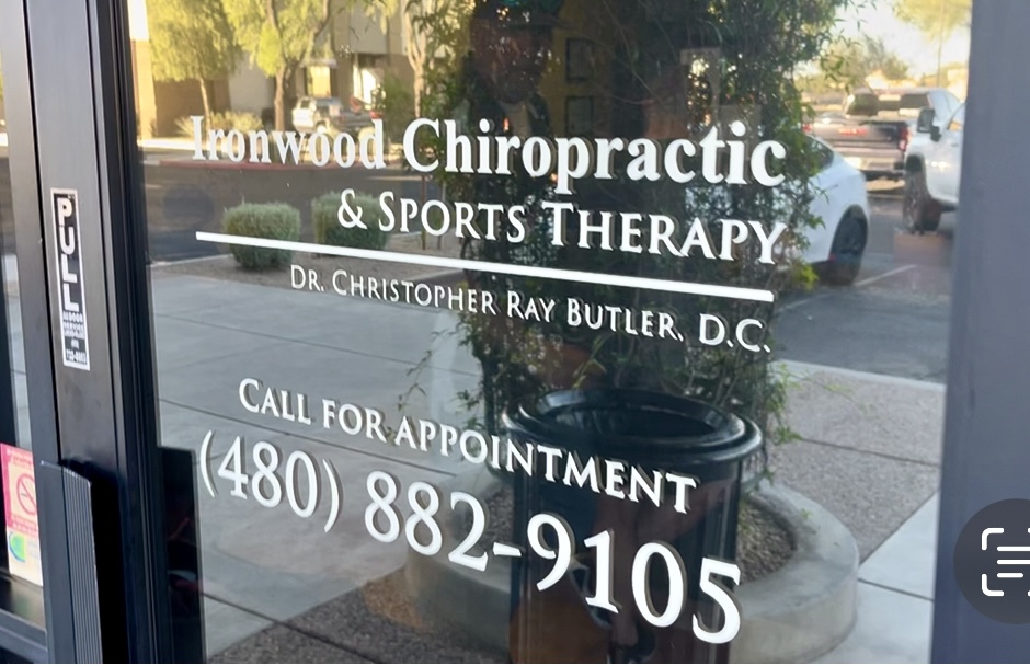 ironwood-chiropractic-san-tan-valley-front-door